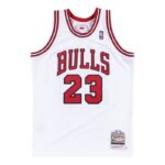 Authentic Jersey Chicago Bulls Home 1997-98 Michael
