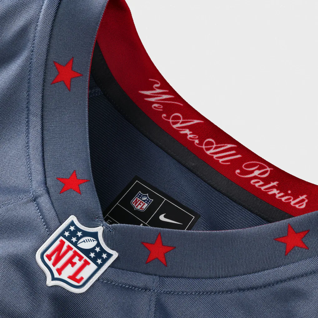 TreVeyon Henderson #32 New England Patriots 2025 Rivalries Collection Limited Jersey - Storm Blue - Image 4