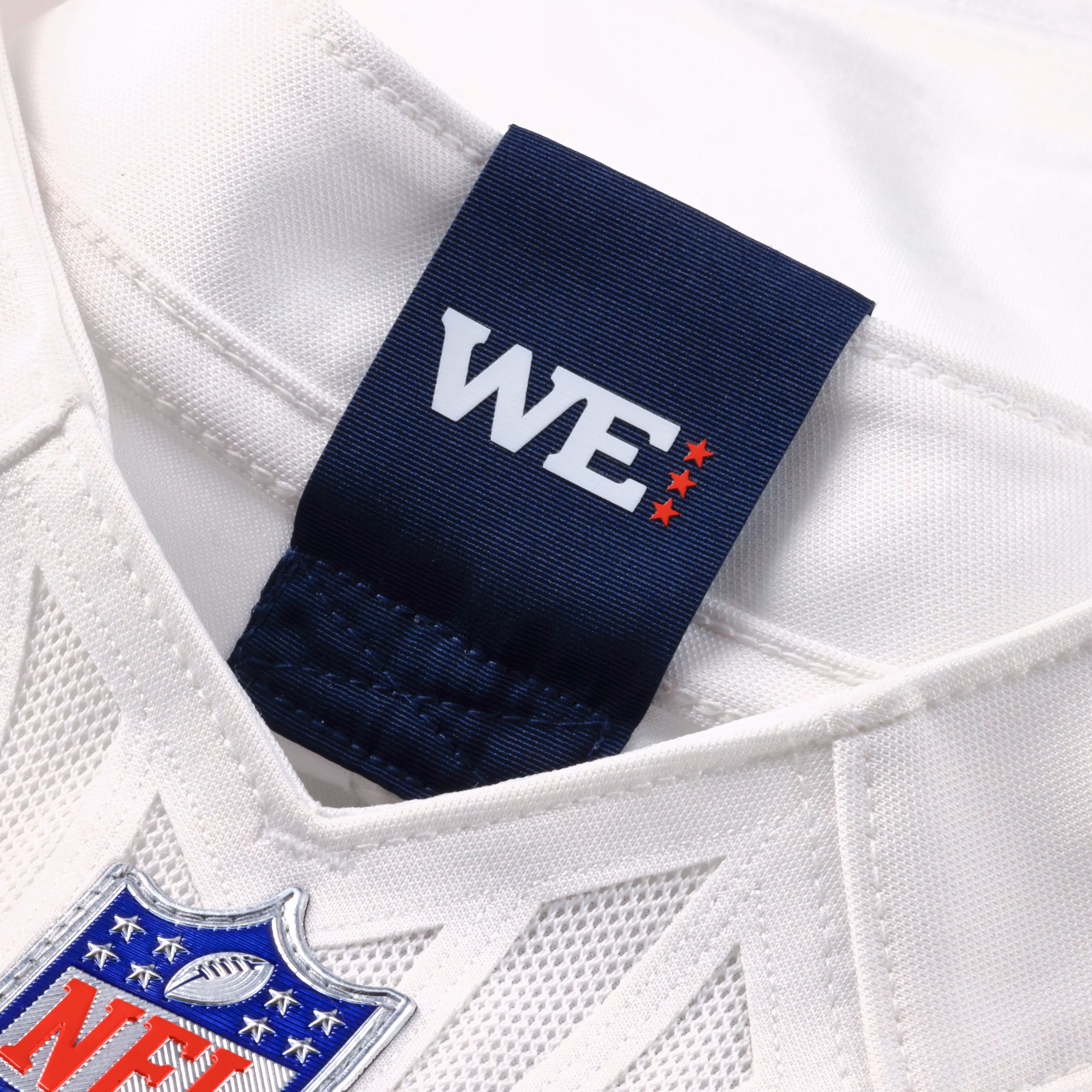 Cameron Ward #1 Tennessee Titans White Vapor F.U.S.E. Sewn Down Limited Jersey - Image 4